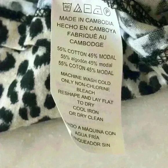 Michael Kors Open Shoulder Top - Picture 4 of 14